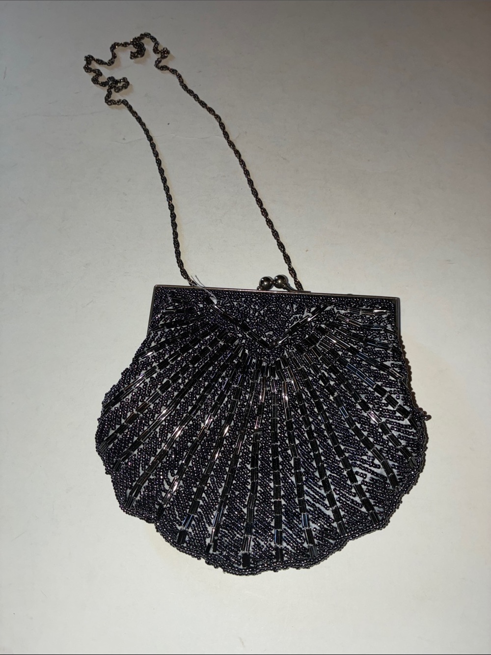 Vintage Imperial Fashion Clamshell Clutch